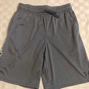 Boys UA shorts
